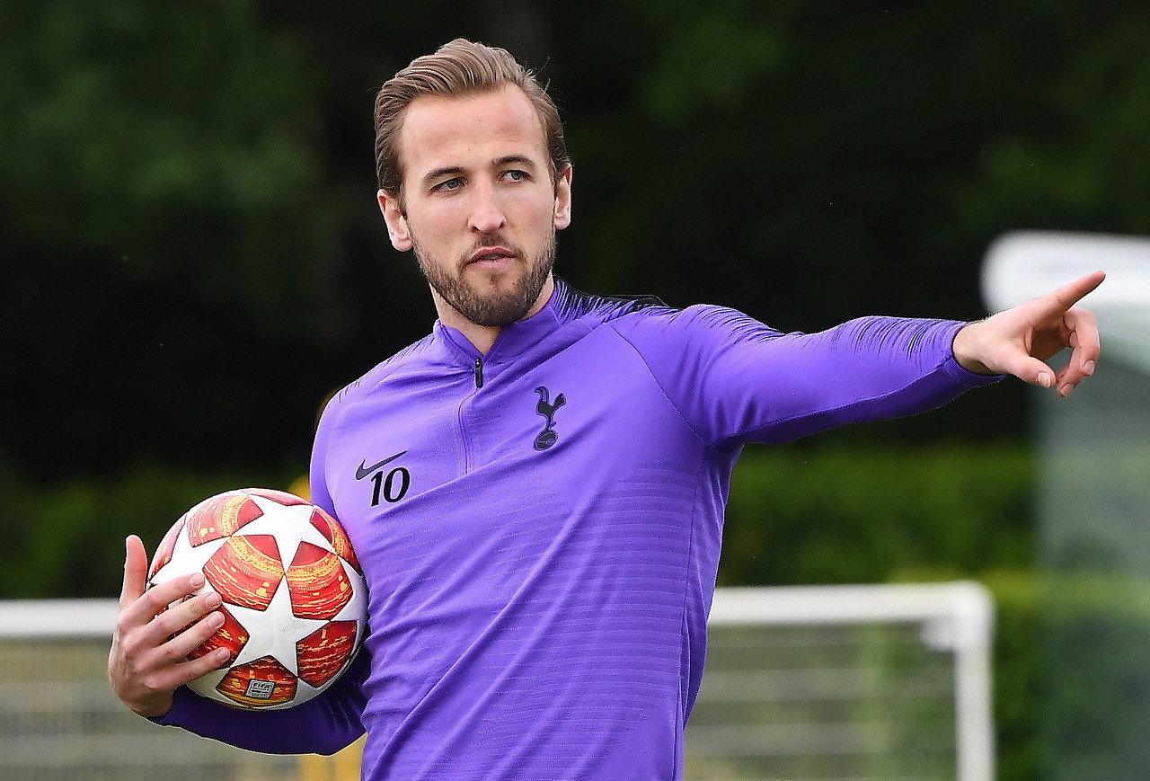 通过一个个 通过一个个