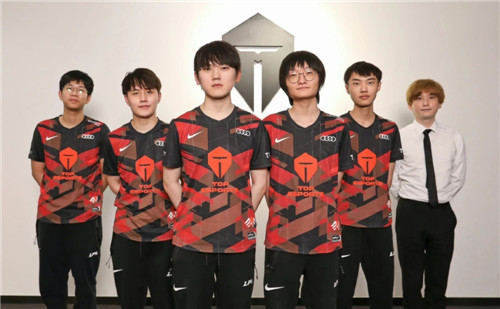 太阳与公牛 太阳与公牛