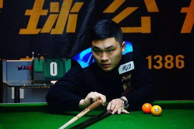 不间断的电 不间断的电