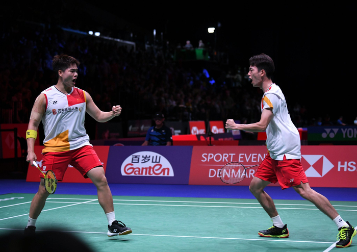 冈萨雷斯 冈萨雷斯